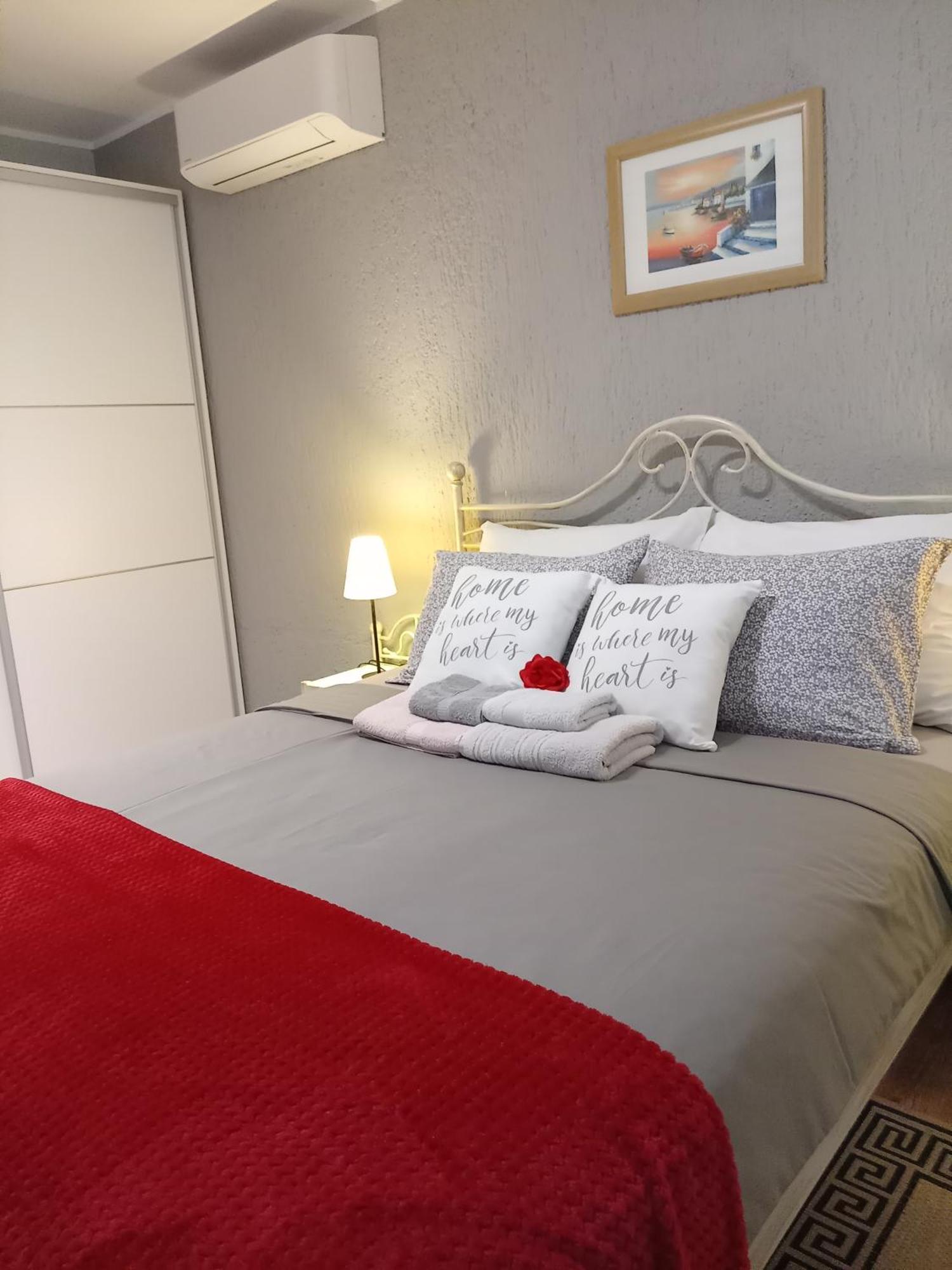 Apartments Sven-Marino Poreč Extérieur photo