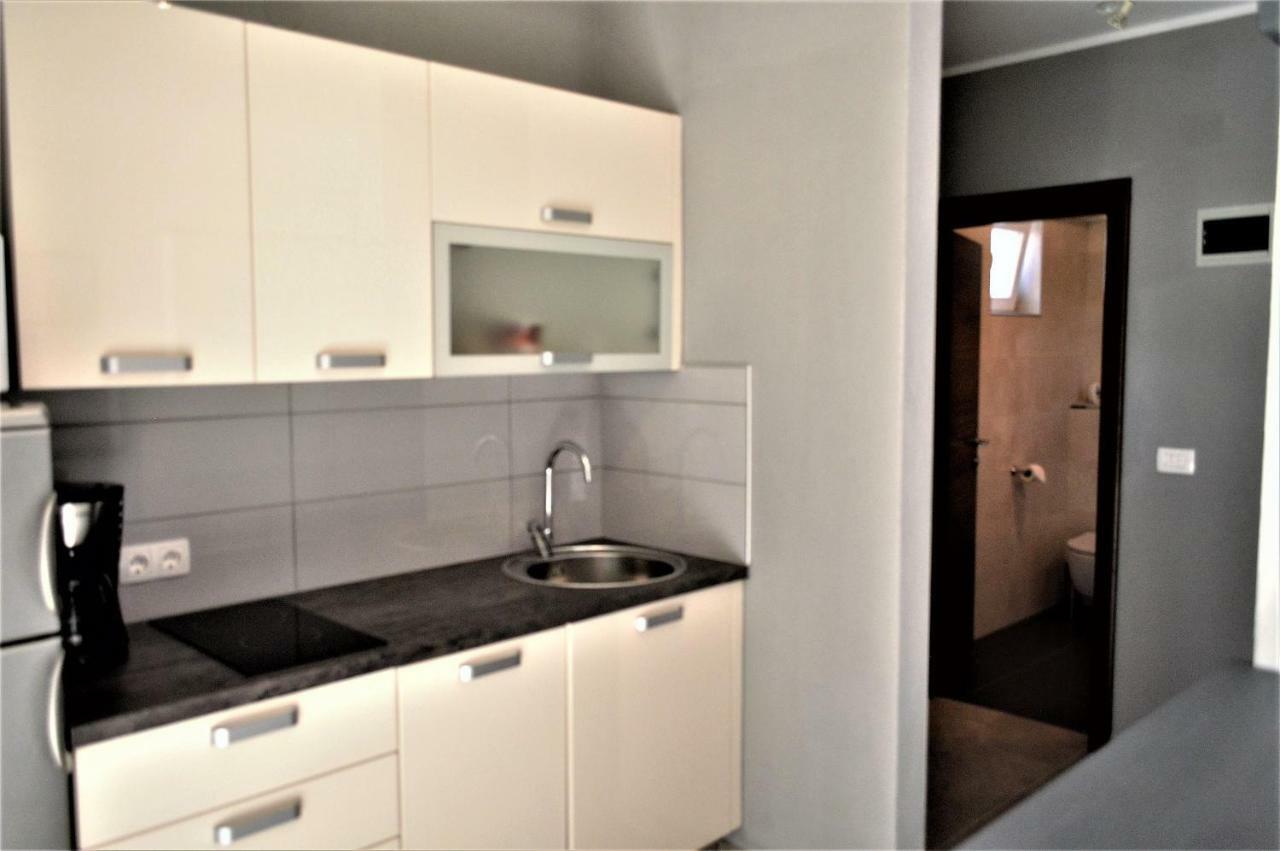 Apartments Sven-Marino Poreč Extérieur photo